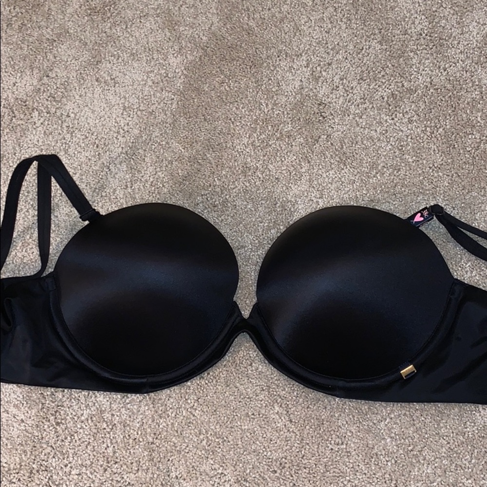 New Victoria Secret Bra 38C CONVERTIBLE